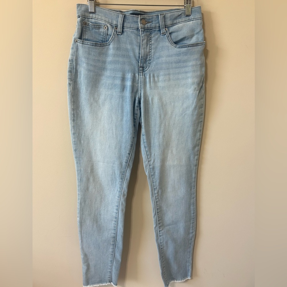 Lucky Brand Ava Skinny Jeans Womens 8/29 Light Wash Denim Stretch Distressed